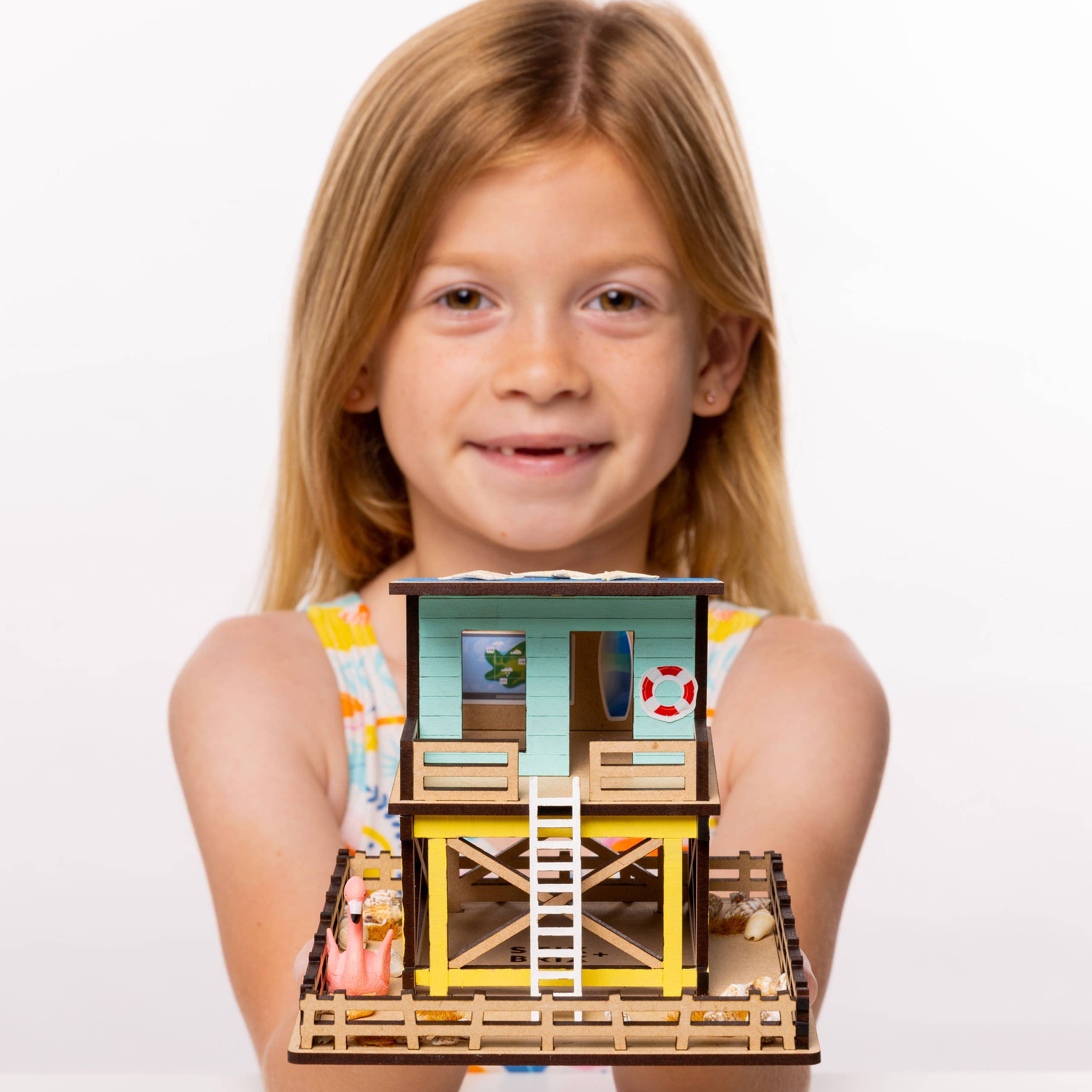 Mini Hut Building Kit