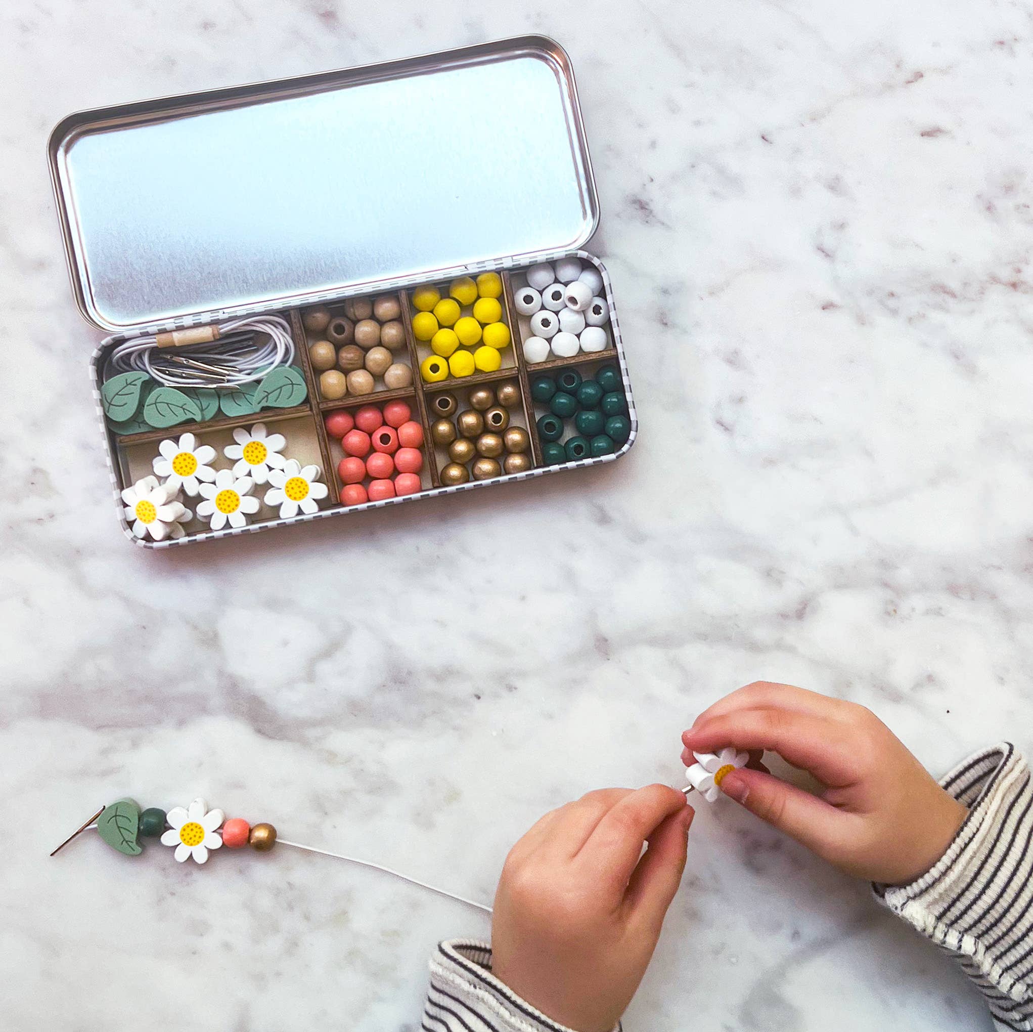 Daisy Bracelet Bead Kit - 5 Bracelets