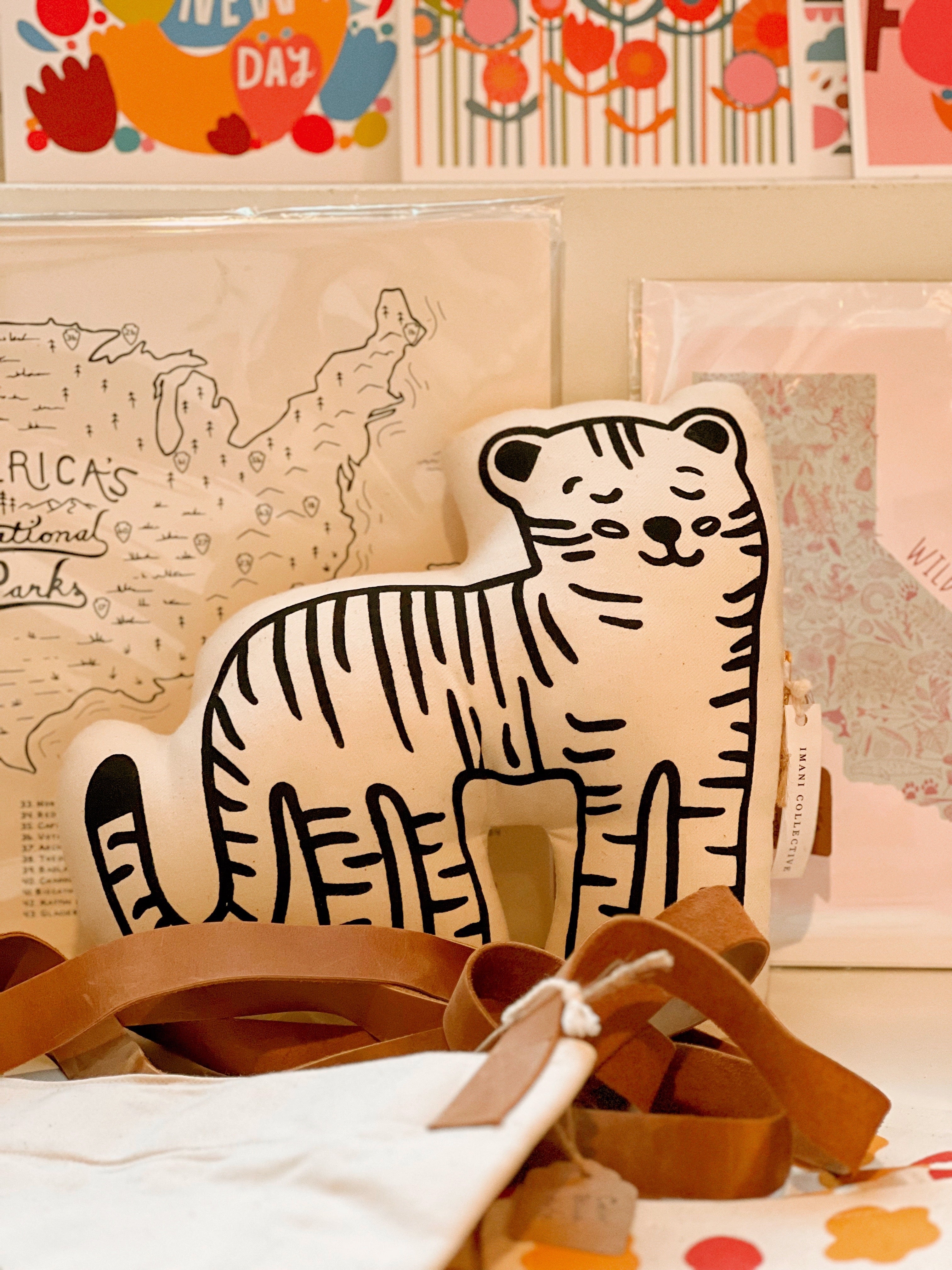 Tiger Natural Canvas Pillow