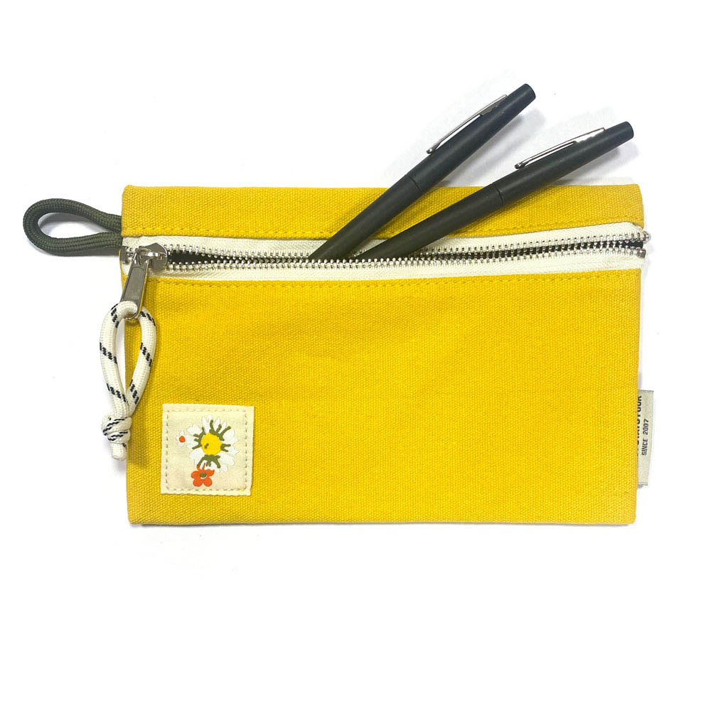 Daisy Heavy Duty Canvas Zip Pouch