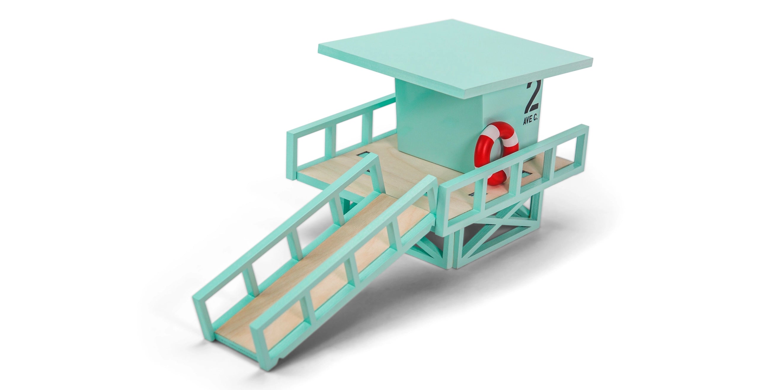 Malibu Lifeguard Tower by Candylab Toys