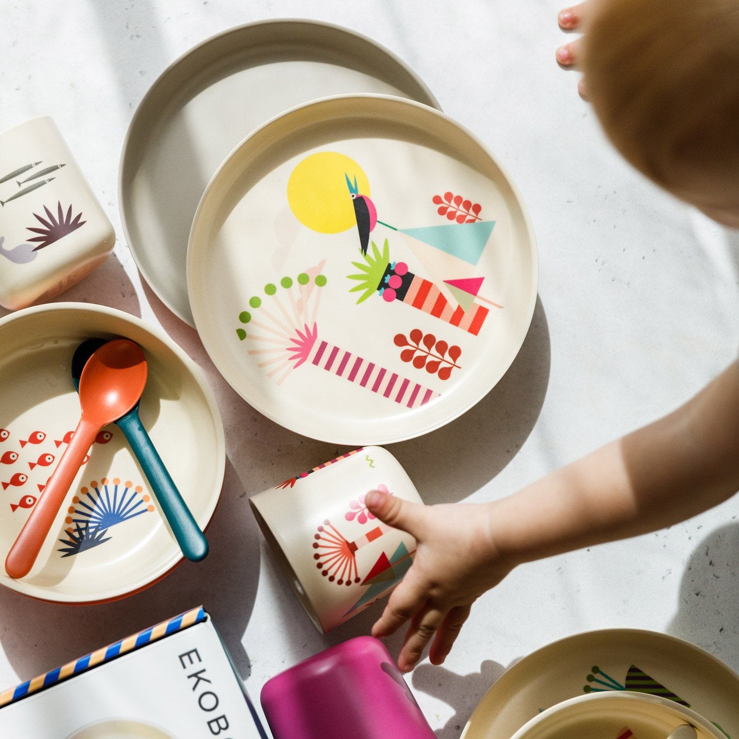 Trees Illustrated Plate Set