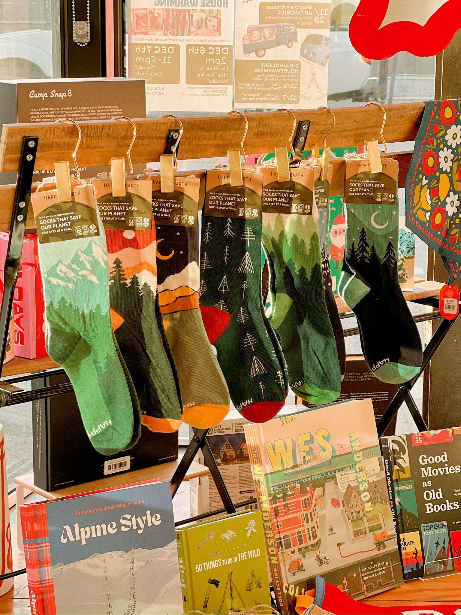 Apparel & Accessories