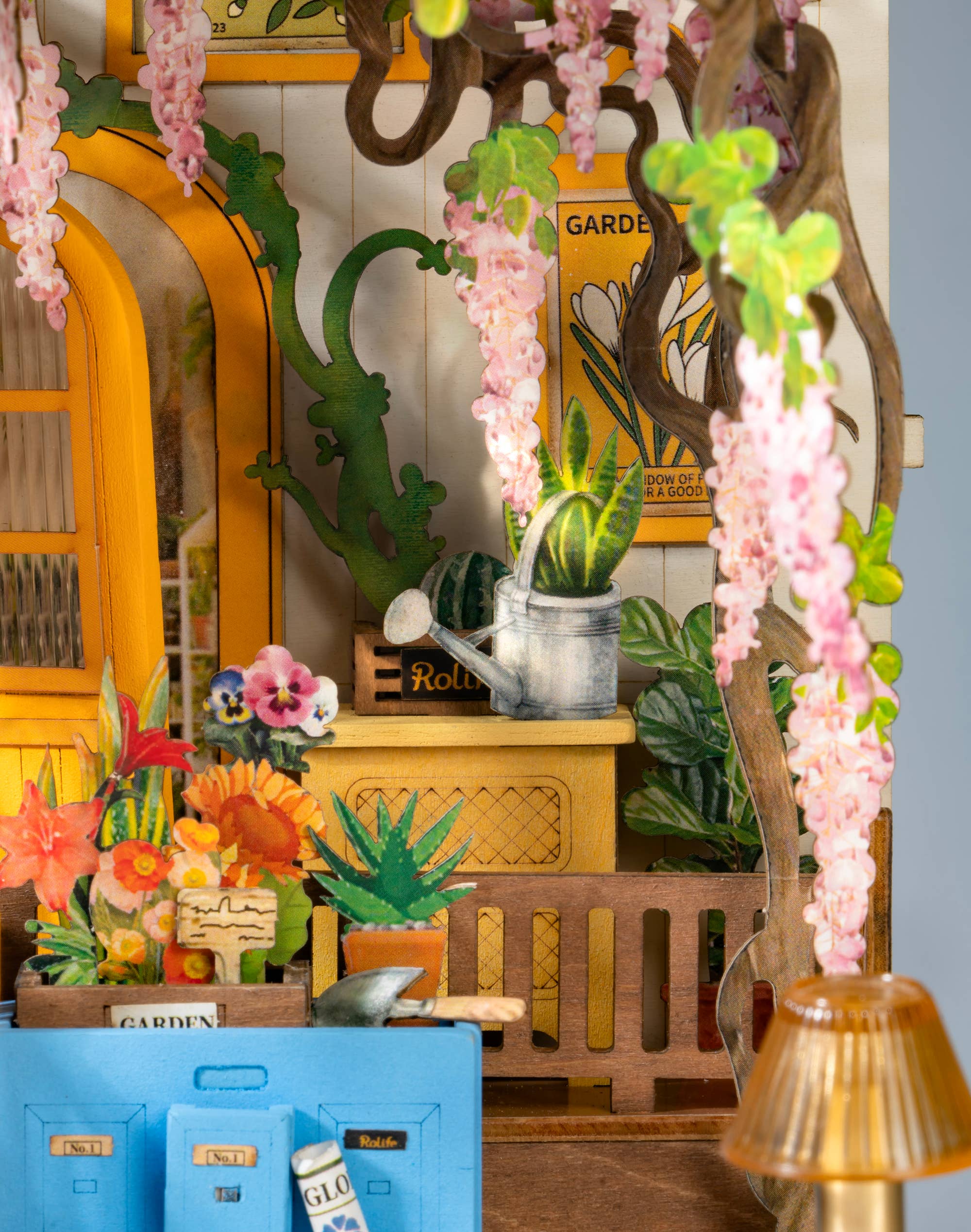 Garden House: DIY Miniature House Book Nook Kit