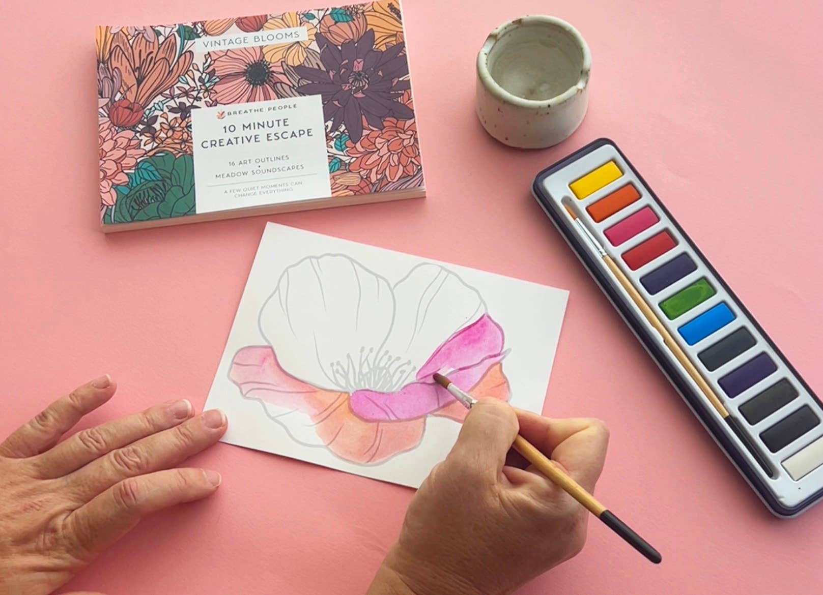 Vintage Bloom | 10 Minute Creative Escape Art Book