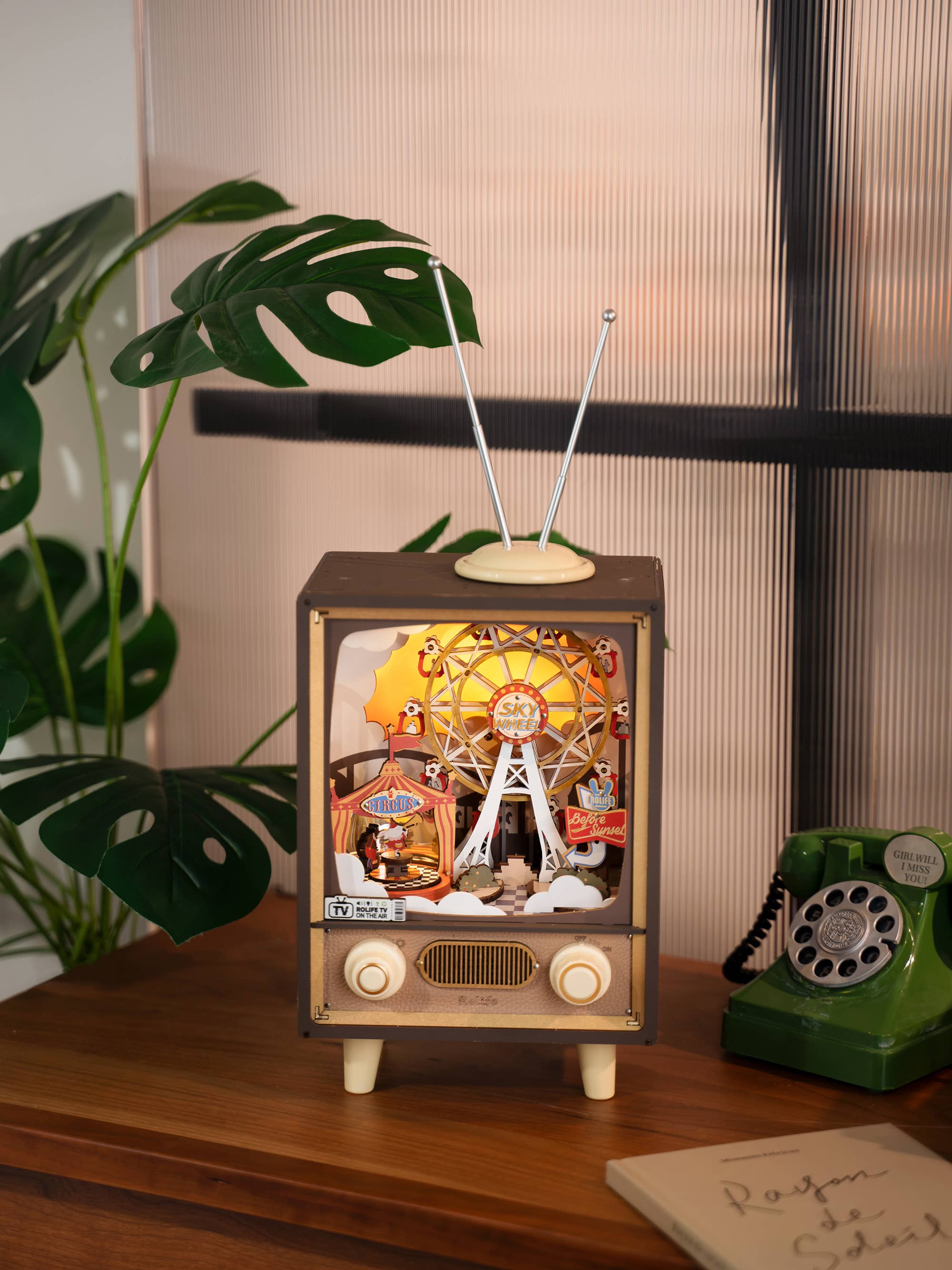 Sunset Carnival: DIY Mechanical Music Box