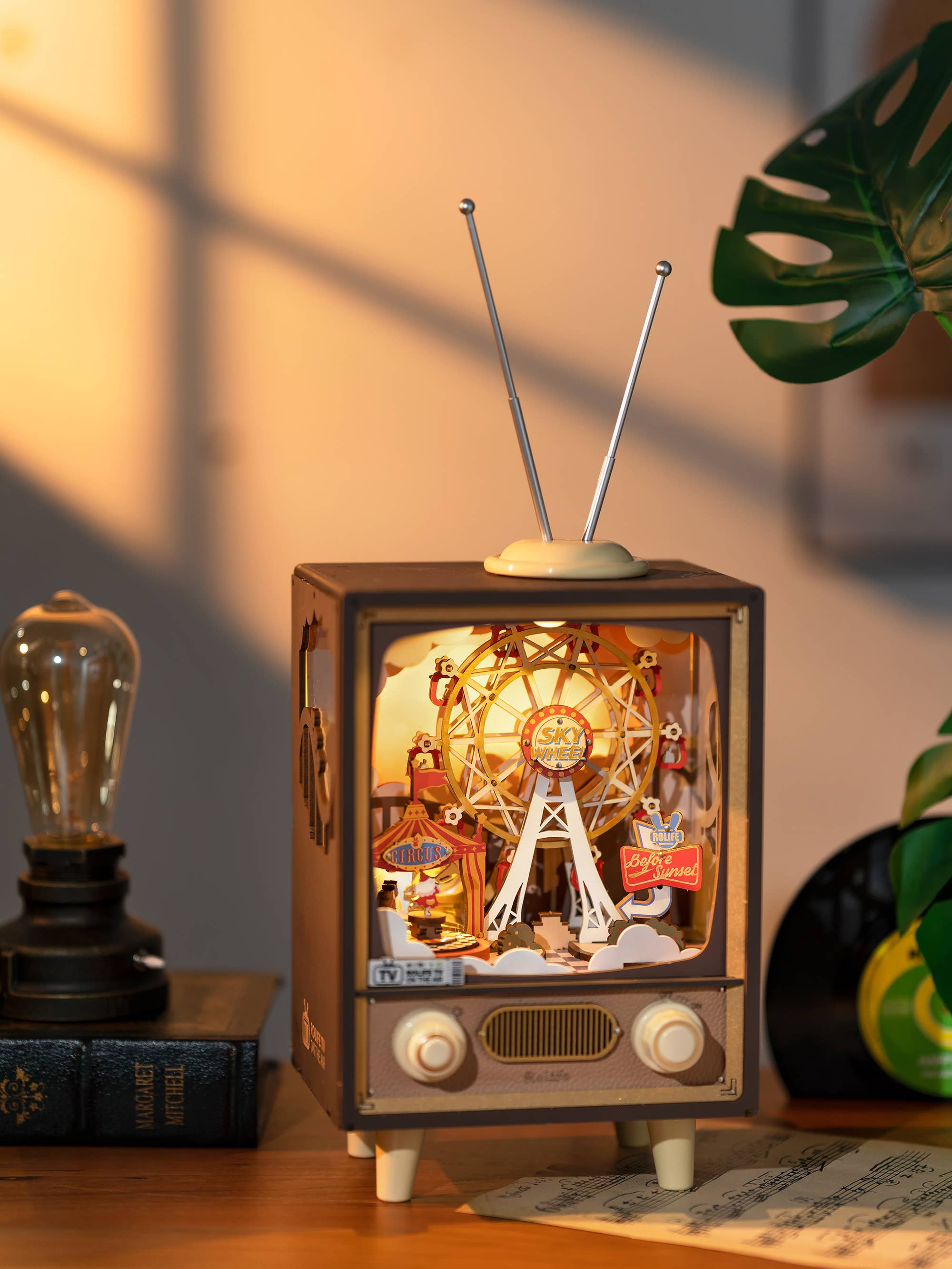 Sunset Carnival: DIY Mechanical Music Box