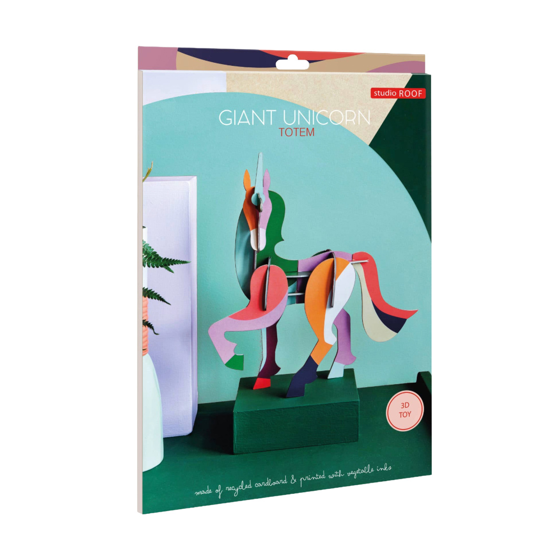 Giant Unicorn: 3D DIY Art Kit