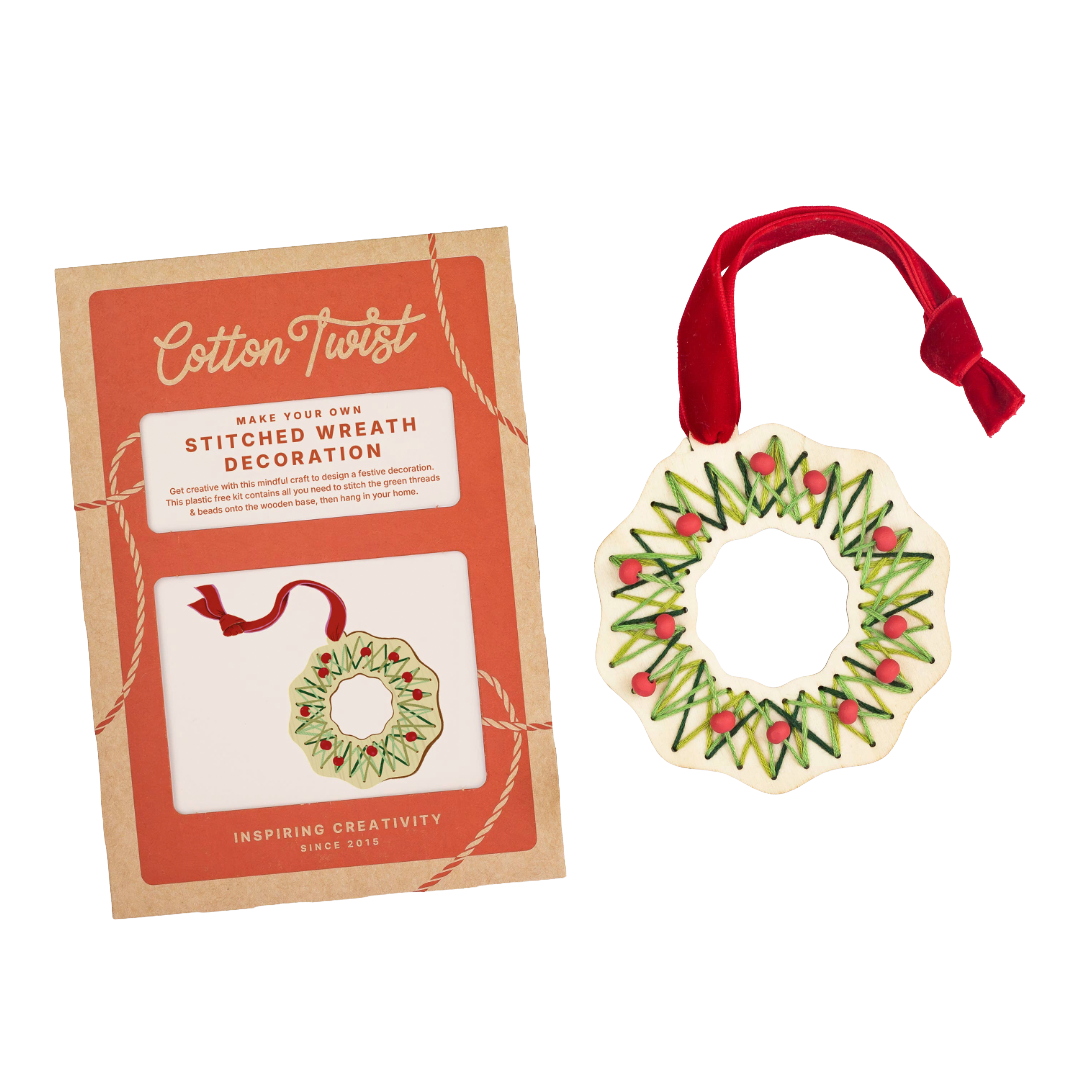 Make Your Own Stitched Wreath Decoration