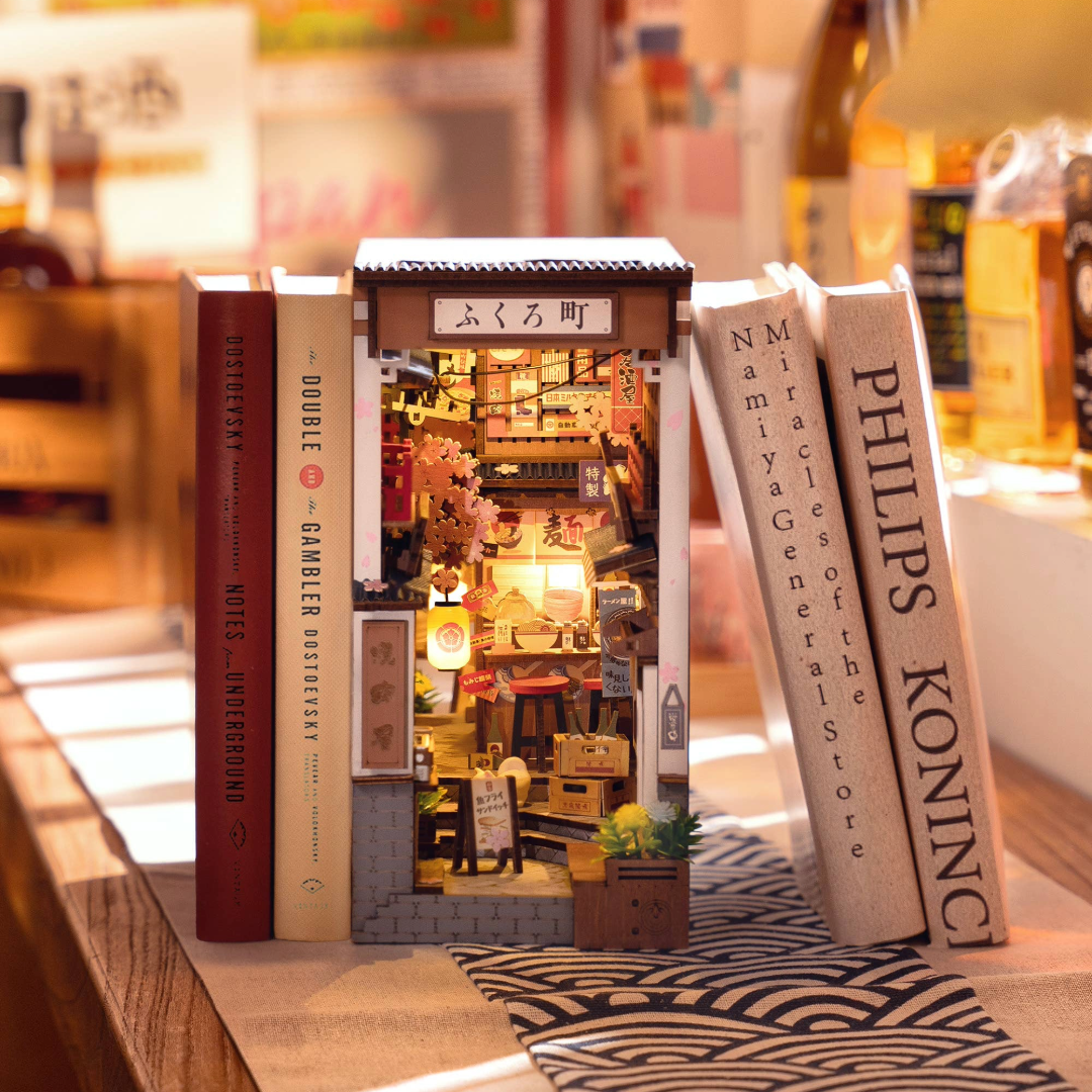 Sakura Wine Alley DIY Book Nook Kit