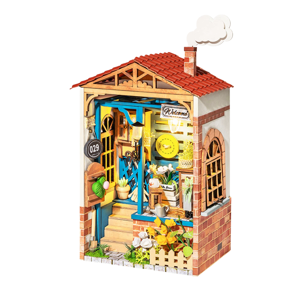 Dream Yard: DIY Miniature House Kit