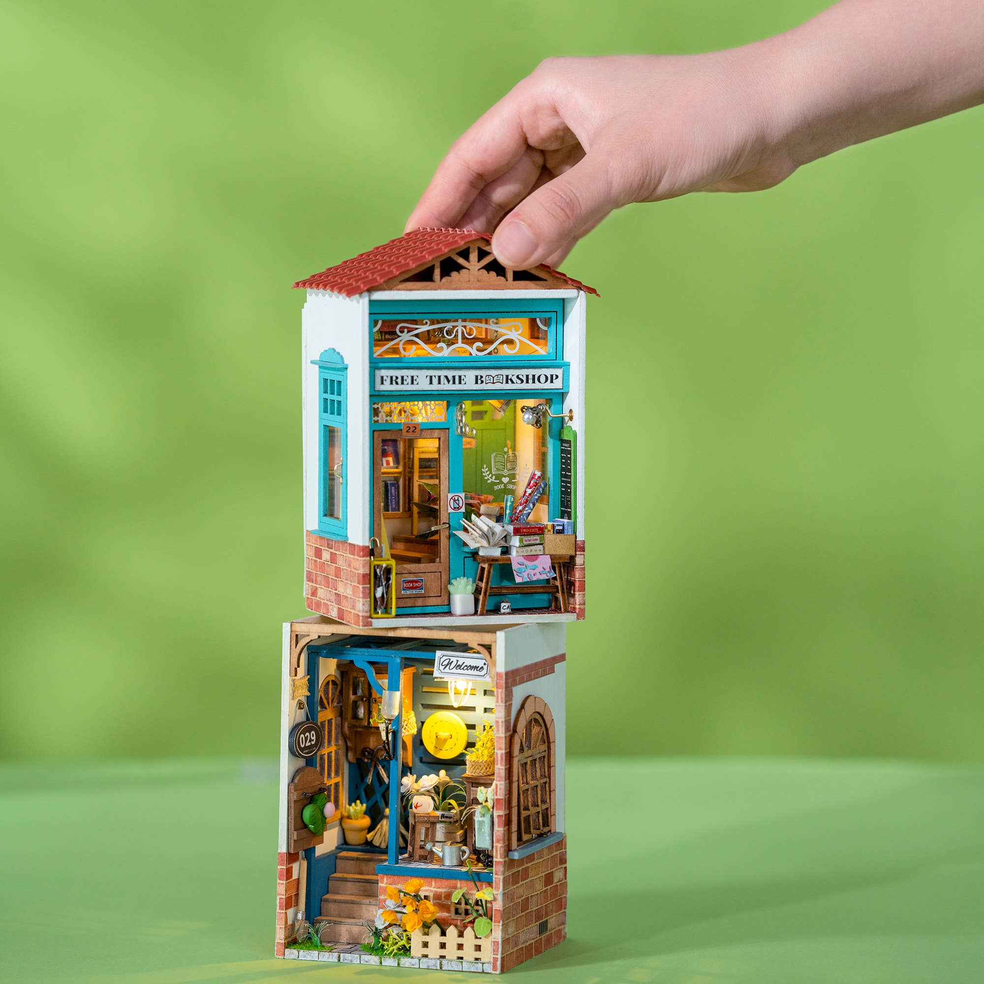Dream Yard: DIY Miniature House Kit