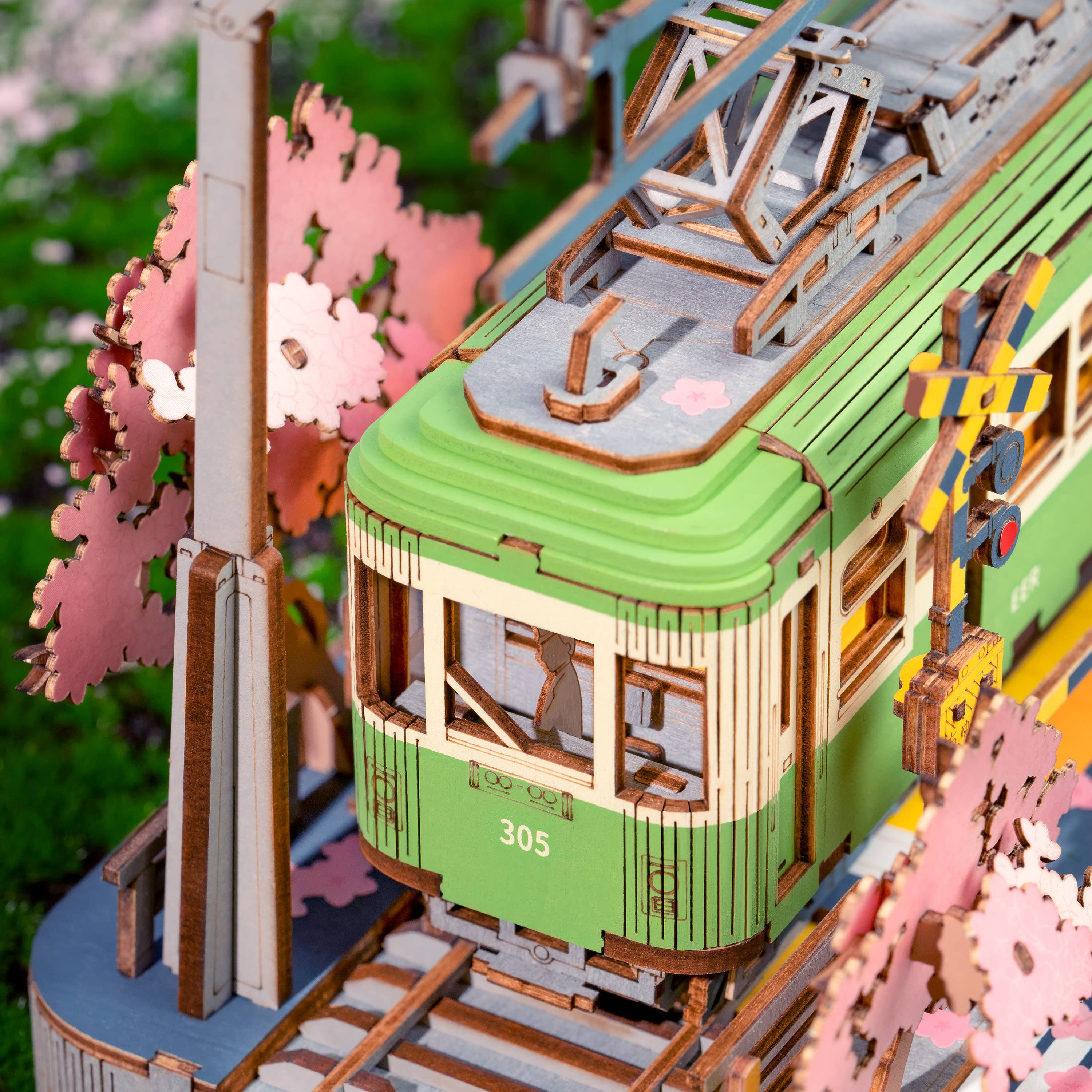 Sakura Tram: DIY Wooden Puzzle