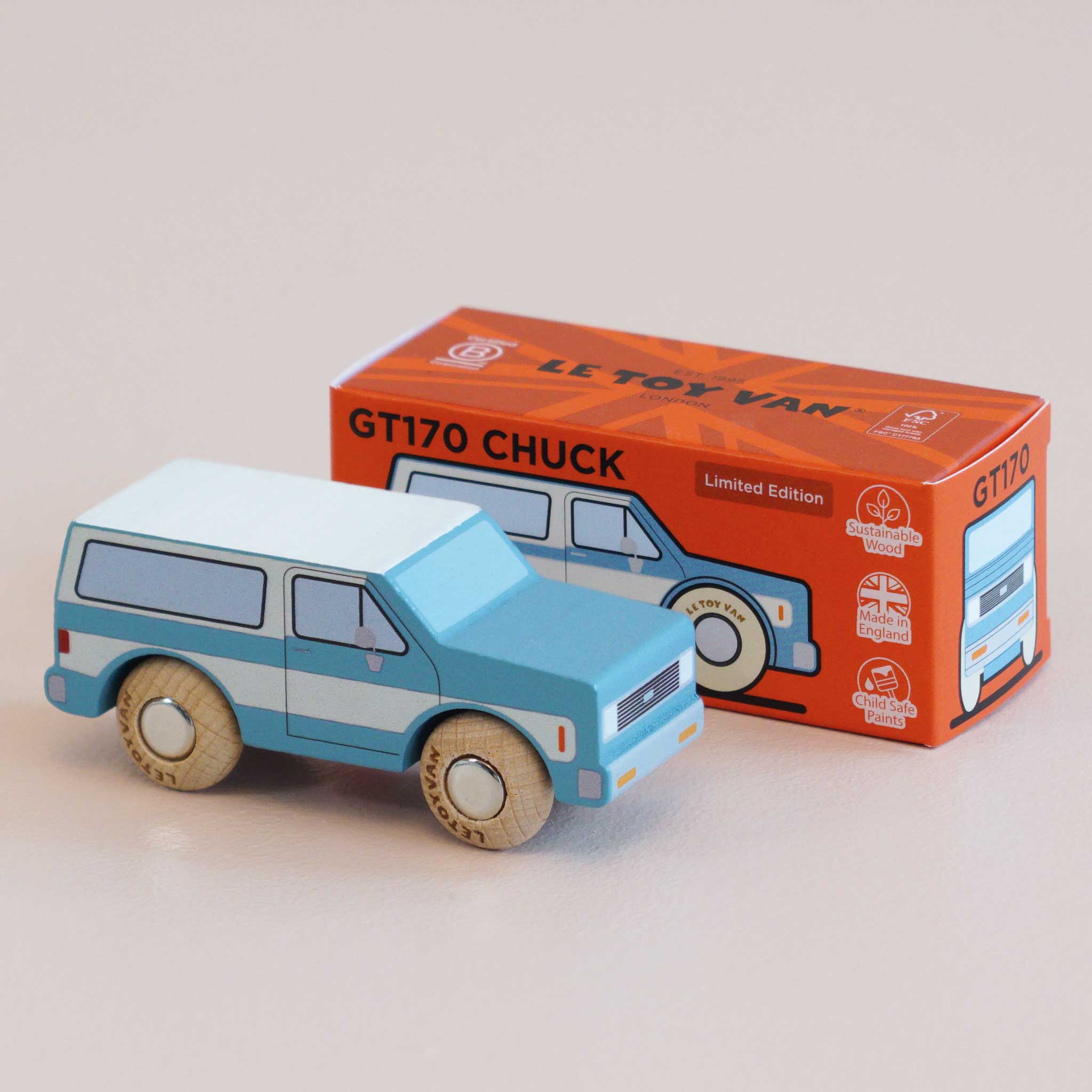 GT170 Chuck No. 31 Wooden Toy SUV