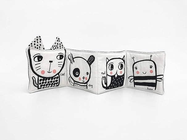 Friendly Faces: In The Garden Cloth Book