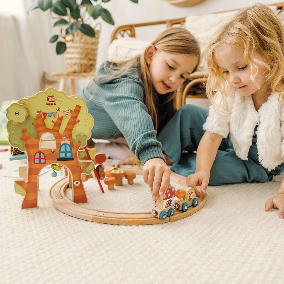 Tree House Play World with Wooden Train Tracks [24+ Months]