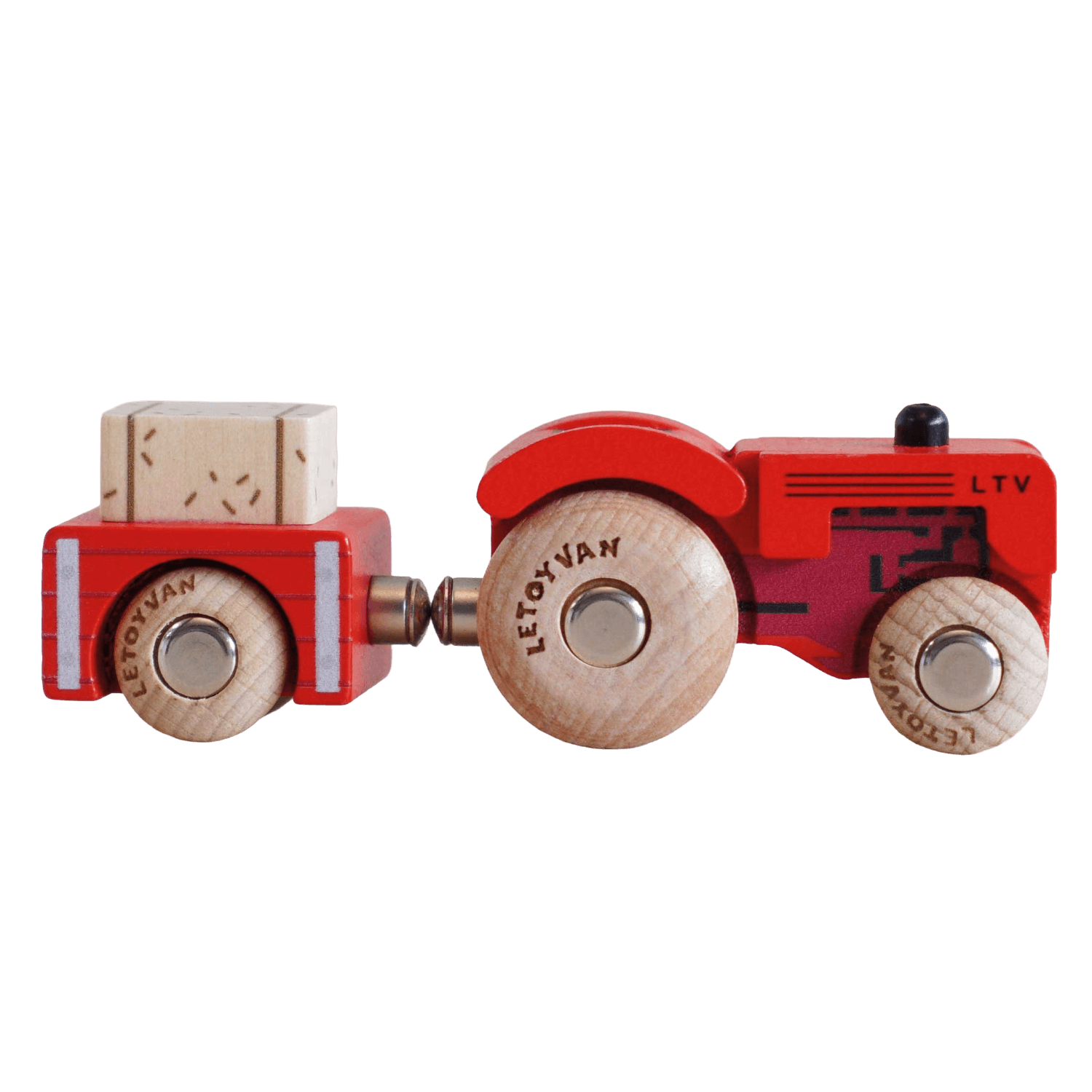 gt190-tilly-wooden-tractor-trailer-front.png
