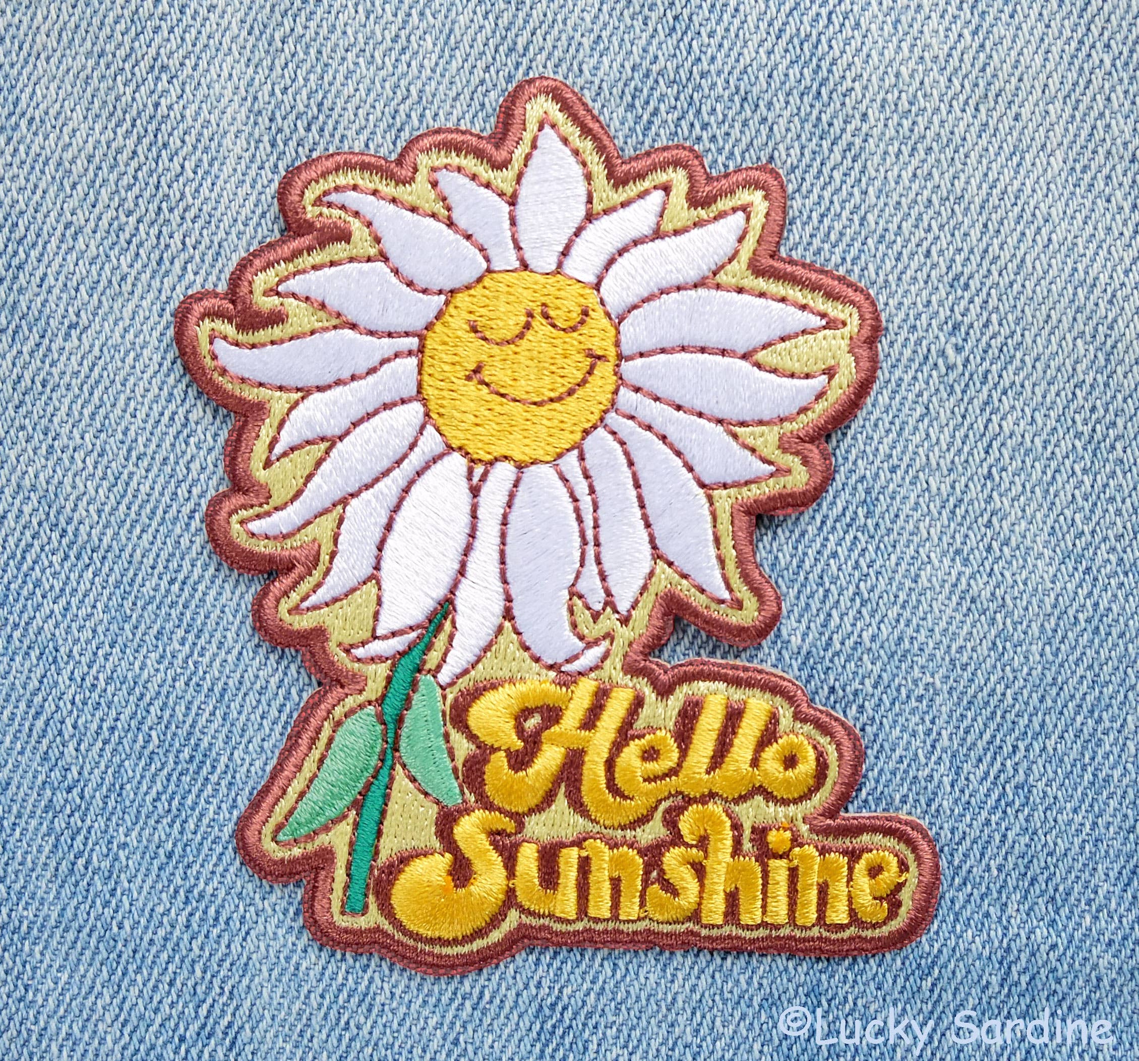 Hello Sunshine, Daisy Flower - Embroidered Patch